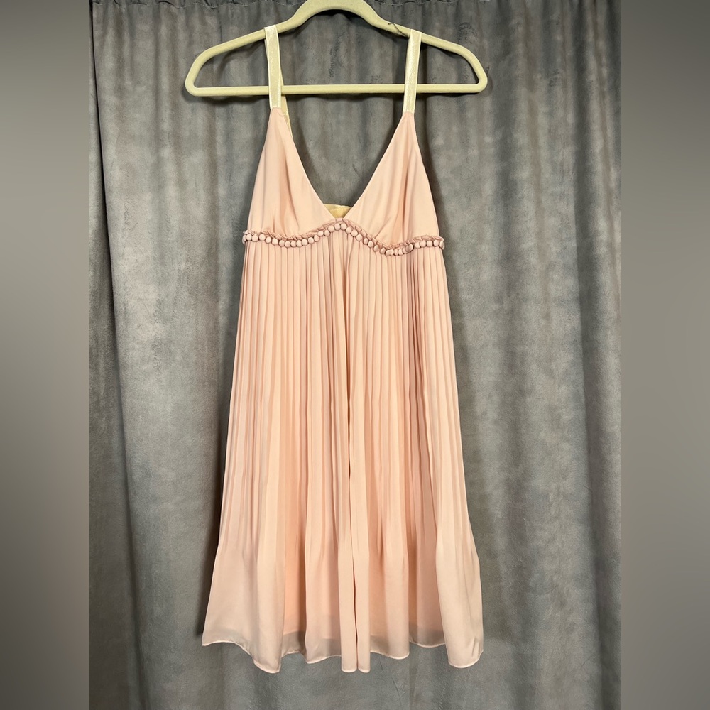Elizabeth and James light pink dress